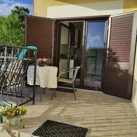 Marčelji Apartmani Melia מראה חיצוני תמונה