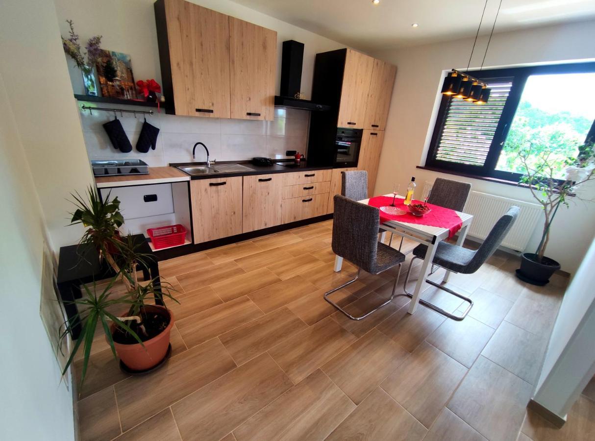 Marčelji Apartmani Melia מראה חיצוני תמונה